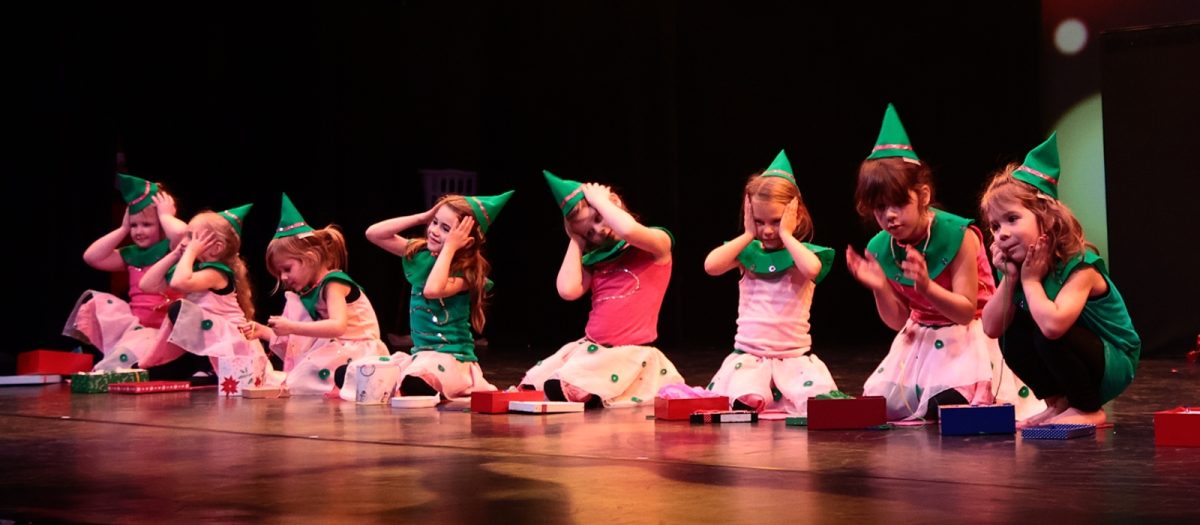 LITTLE GLITTERSAges 4-6